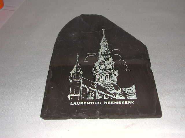1 daklei van de Laurentiuskerk in Heemskerk