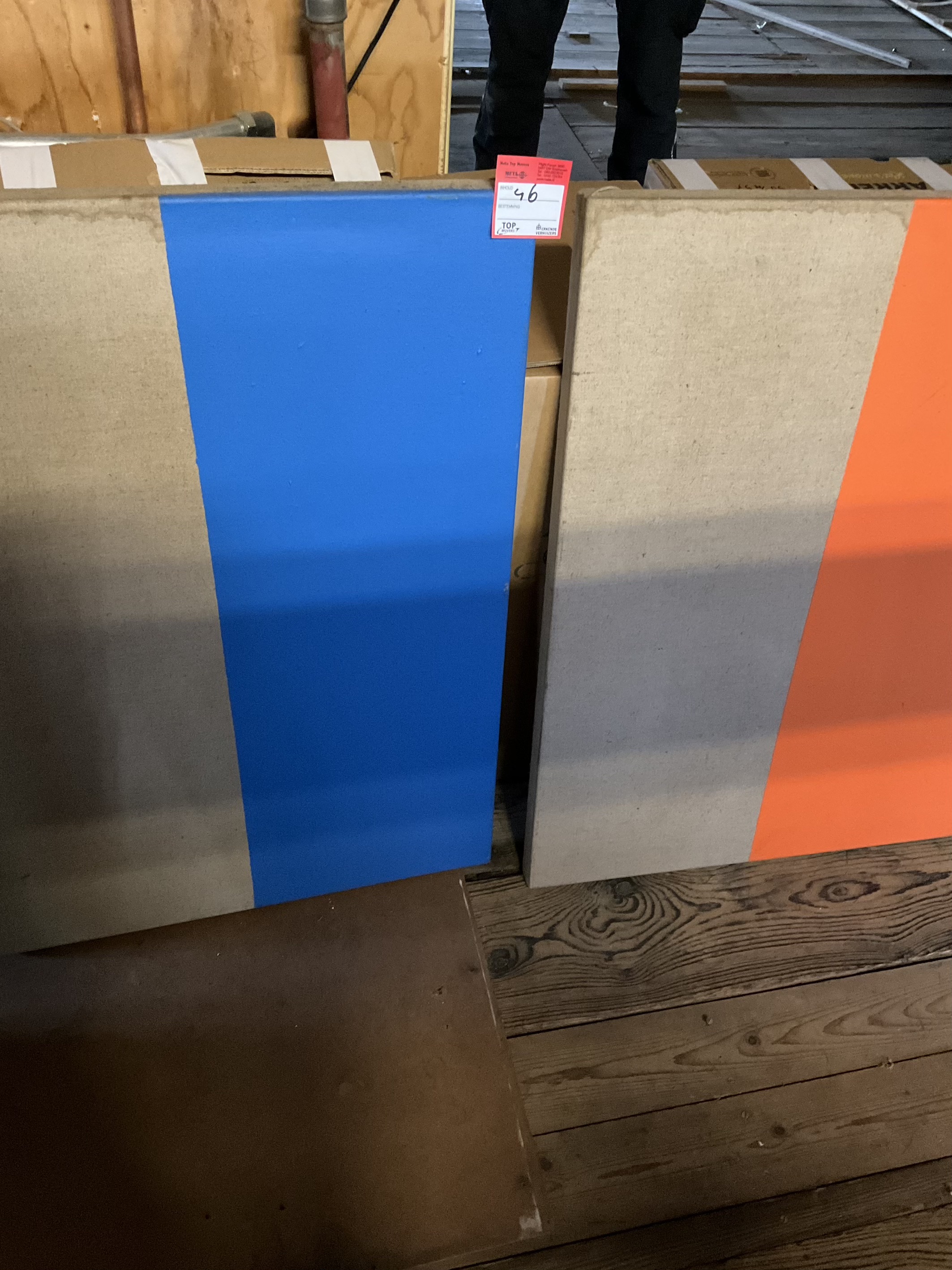 Joost van Oss (1956) – Geometrisch abastracte compositie blauw en oranje (219 / 629-630)